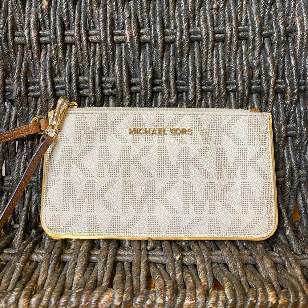MICHAEL by Michael Kors Logo Wristlet